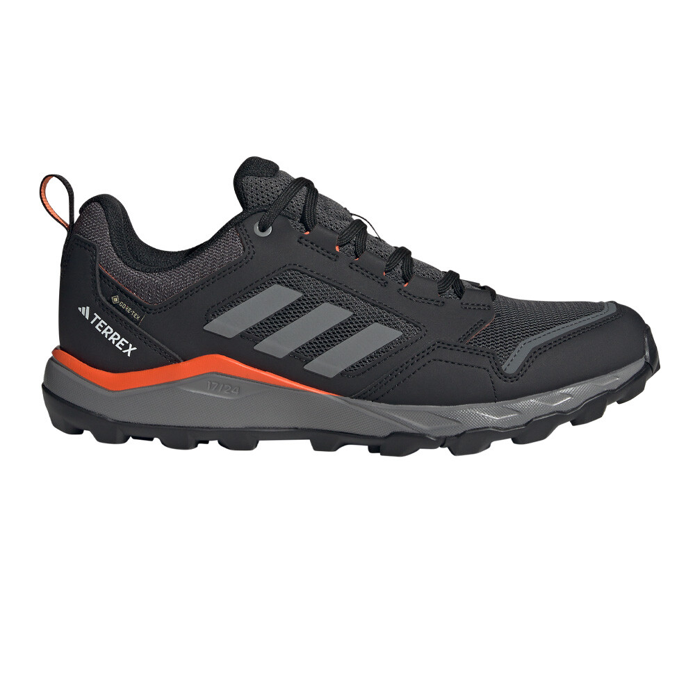 trail running shoes
