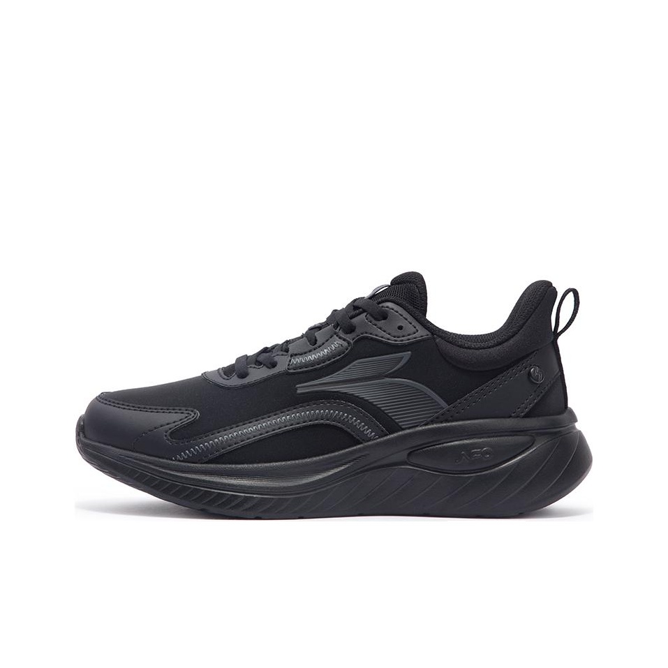 womens black running shoes