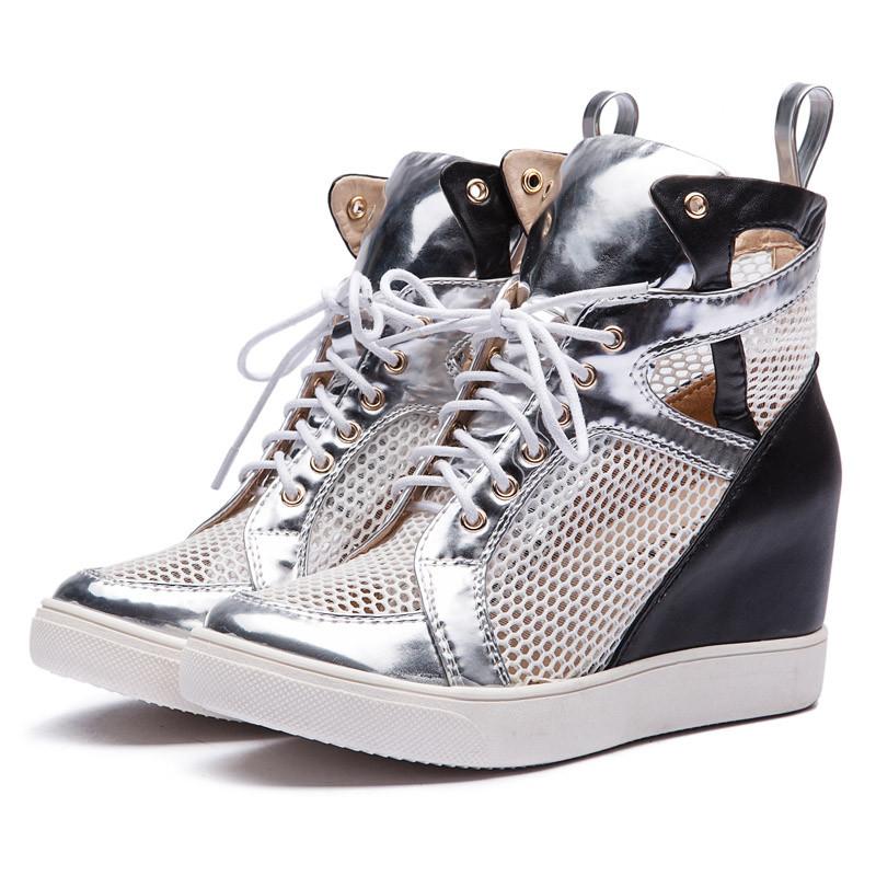 sneaker heel
