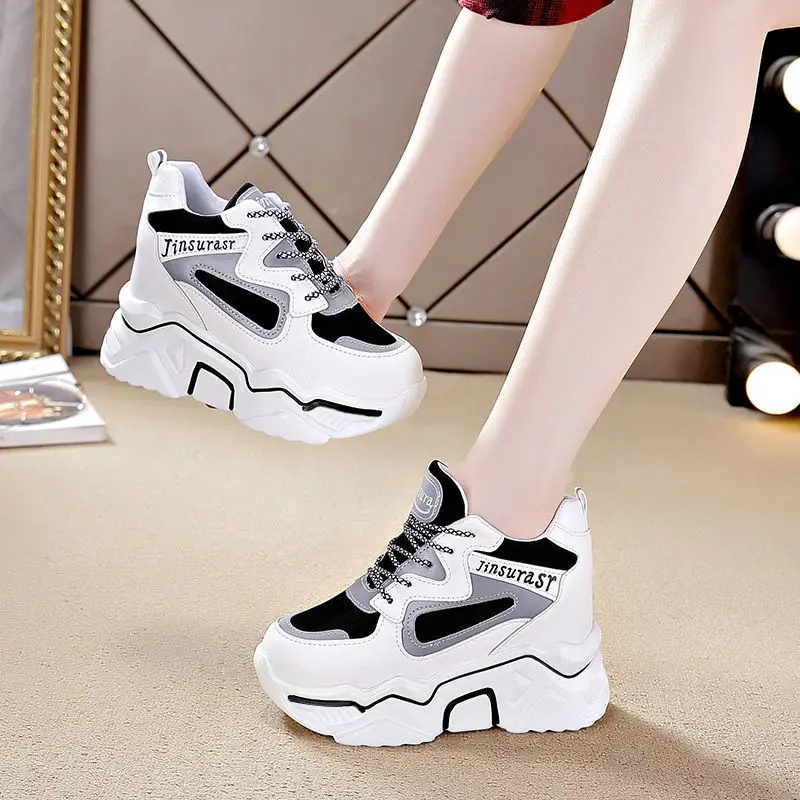sneaker heel