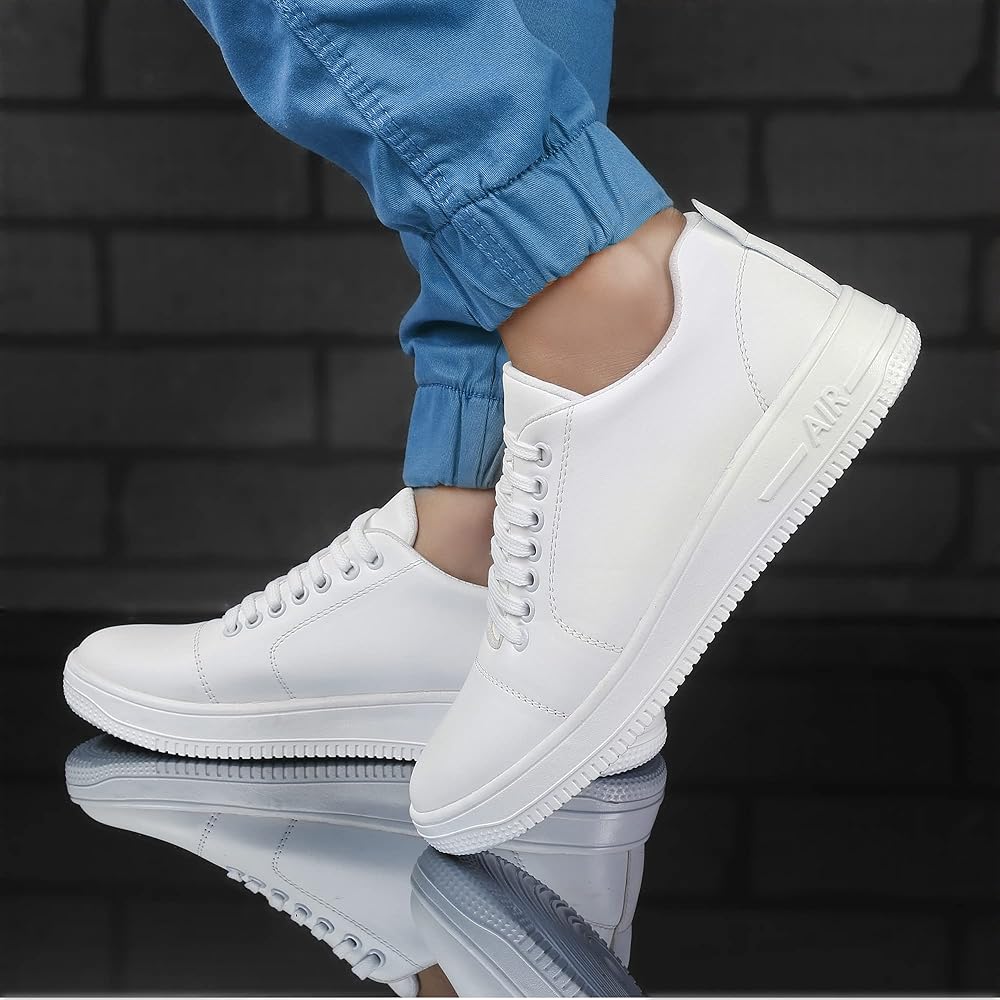 sneaker white