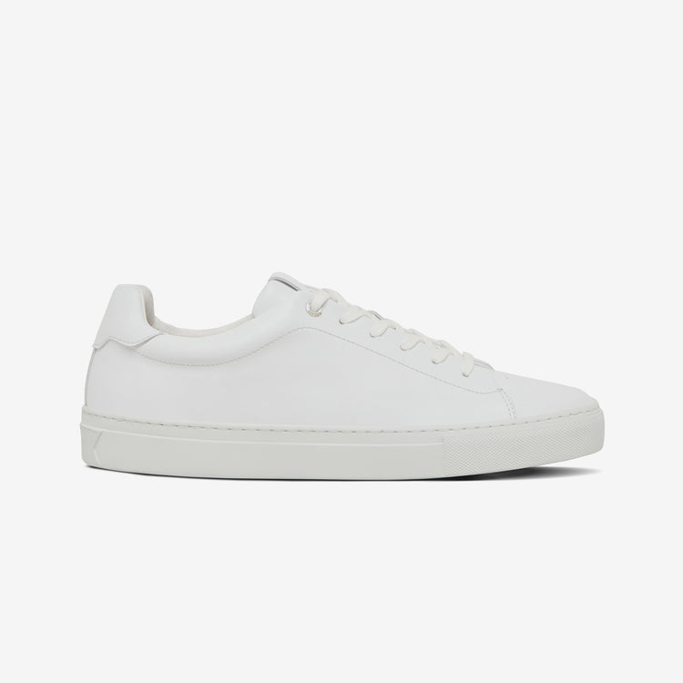 sneaker white