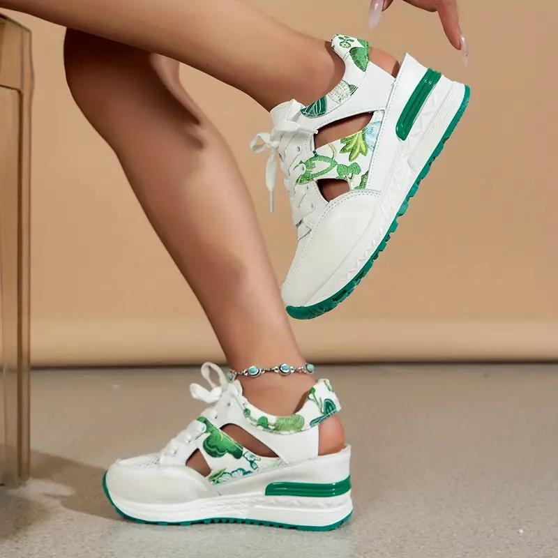 sneaker sandal