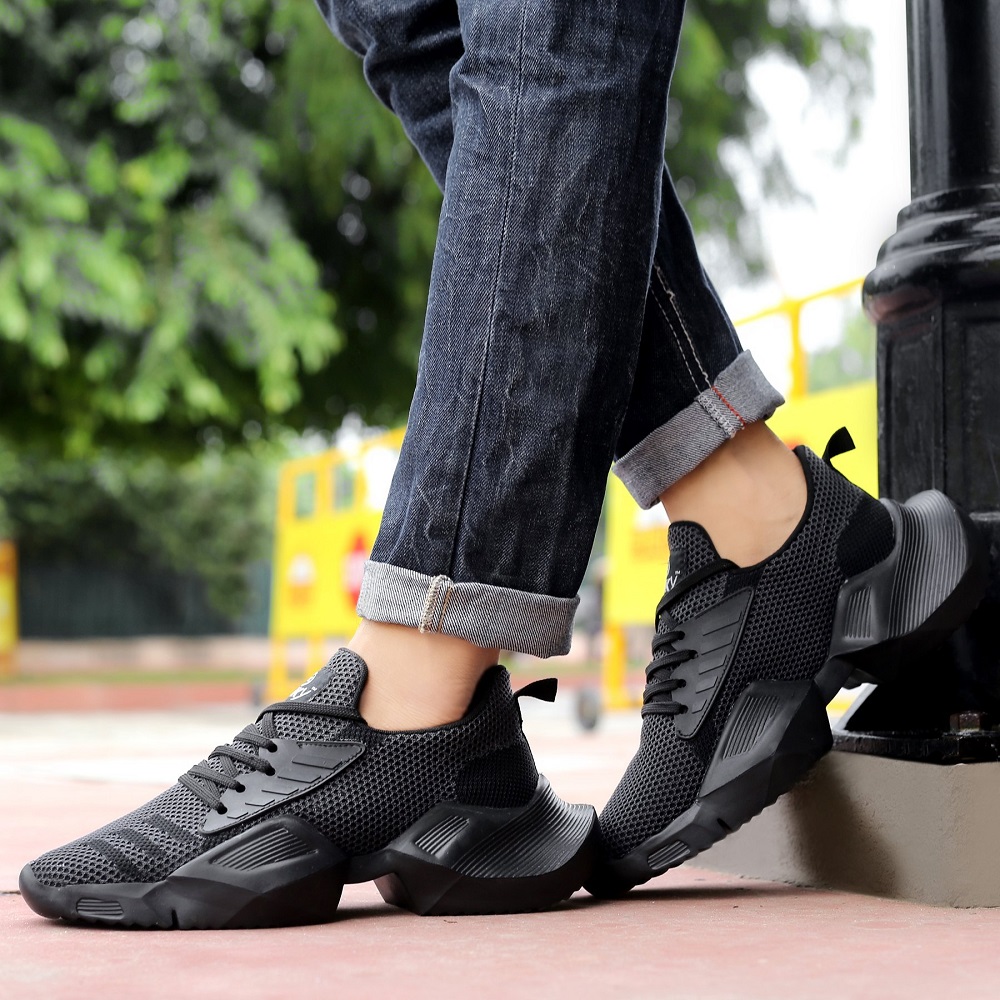 mens-stylish-black-sports-running-shoes