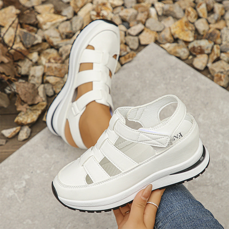 sneaker sandal