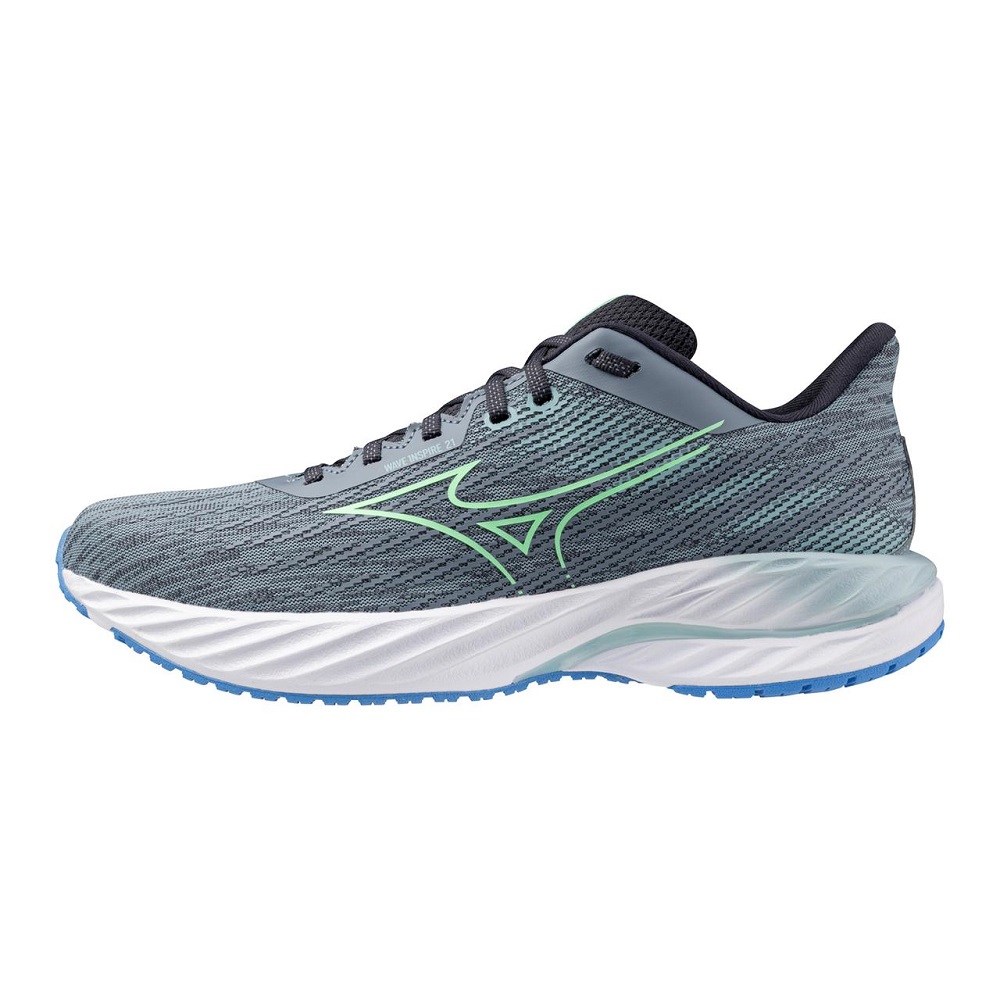 wide running shoes 