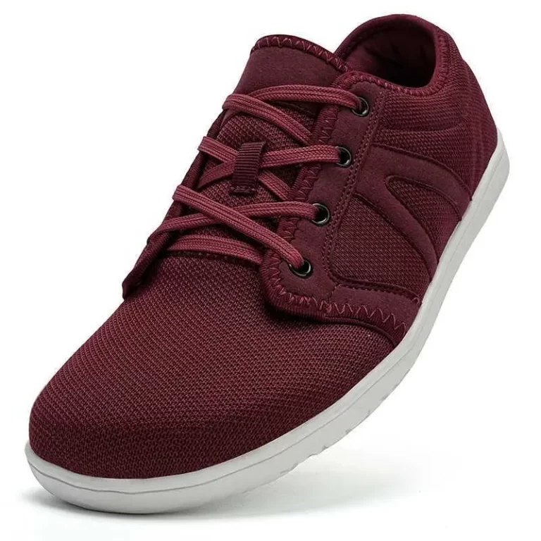 wide toe box running shoes