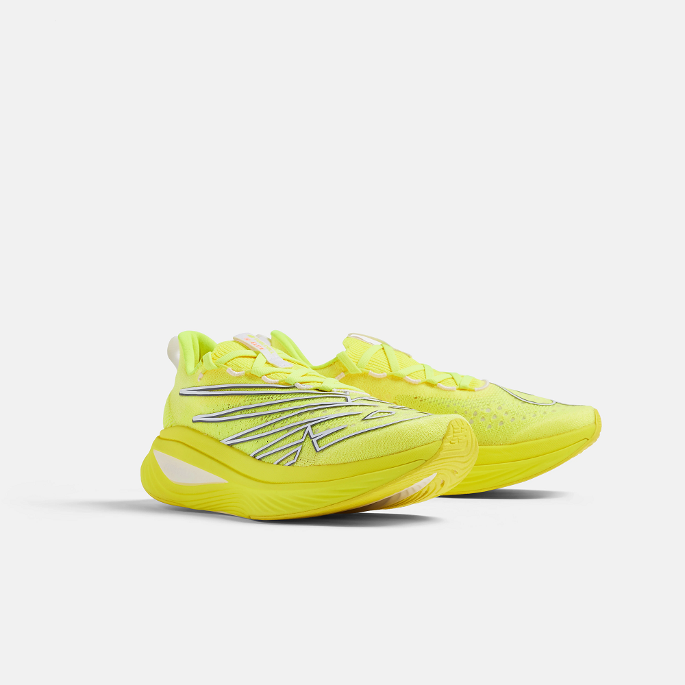 carbon running shoes