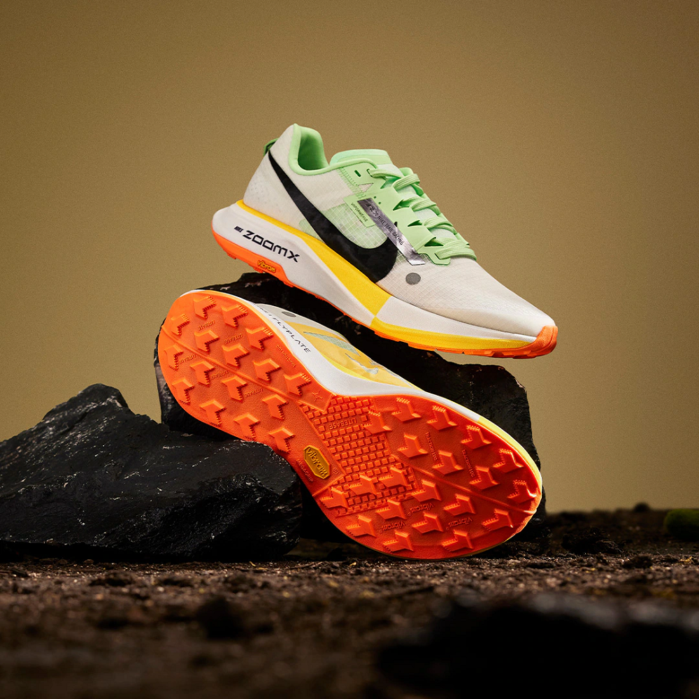 square-carbon-trail