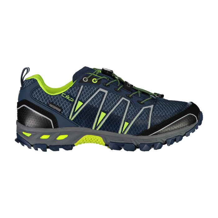 trail running shoes