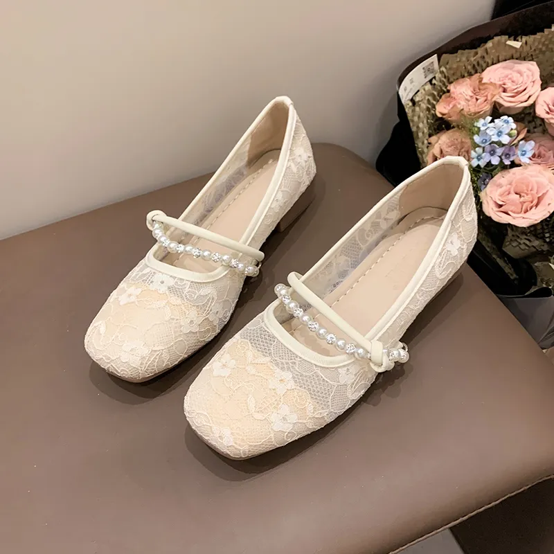 cute flats