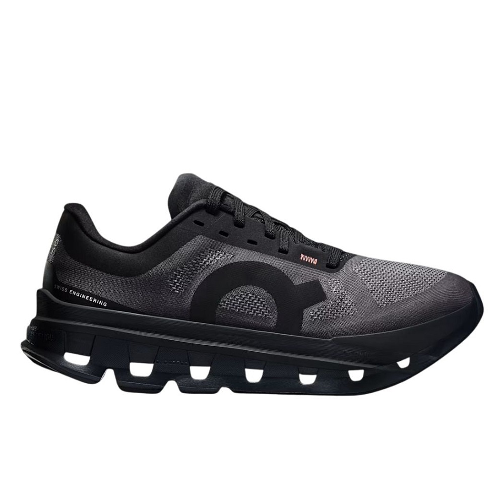 all black running shoes 