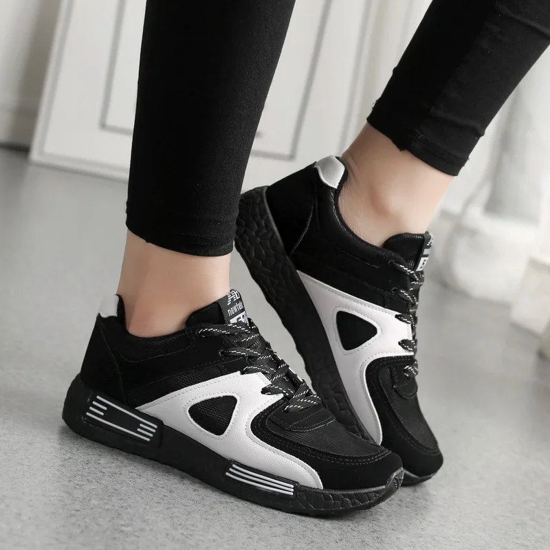 black running shoes for women