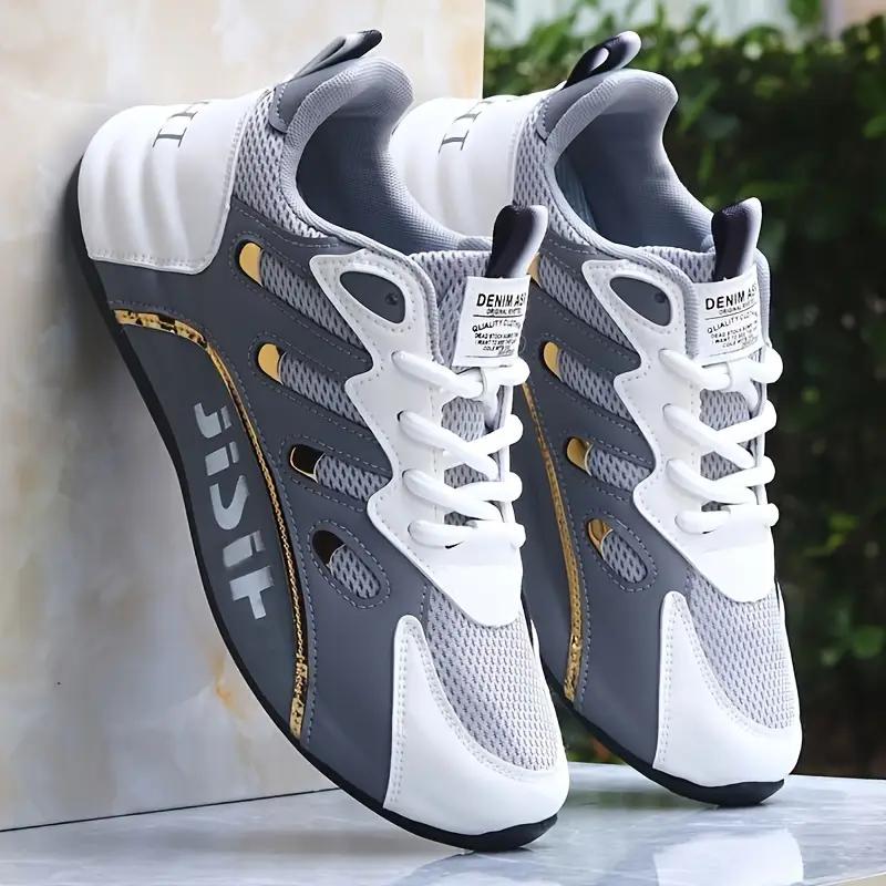 mens road running shoes