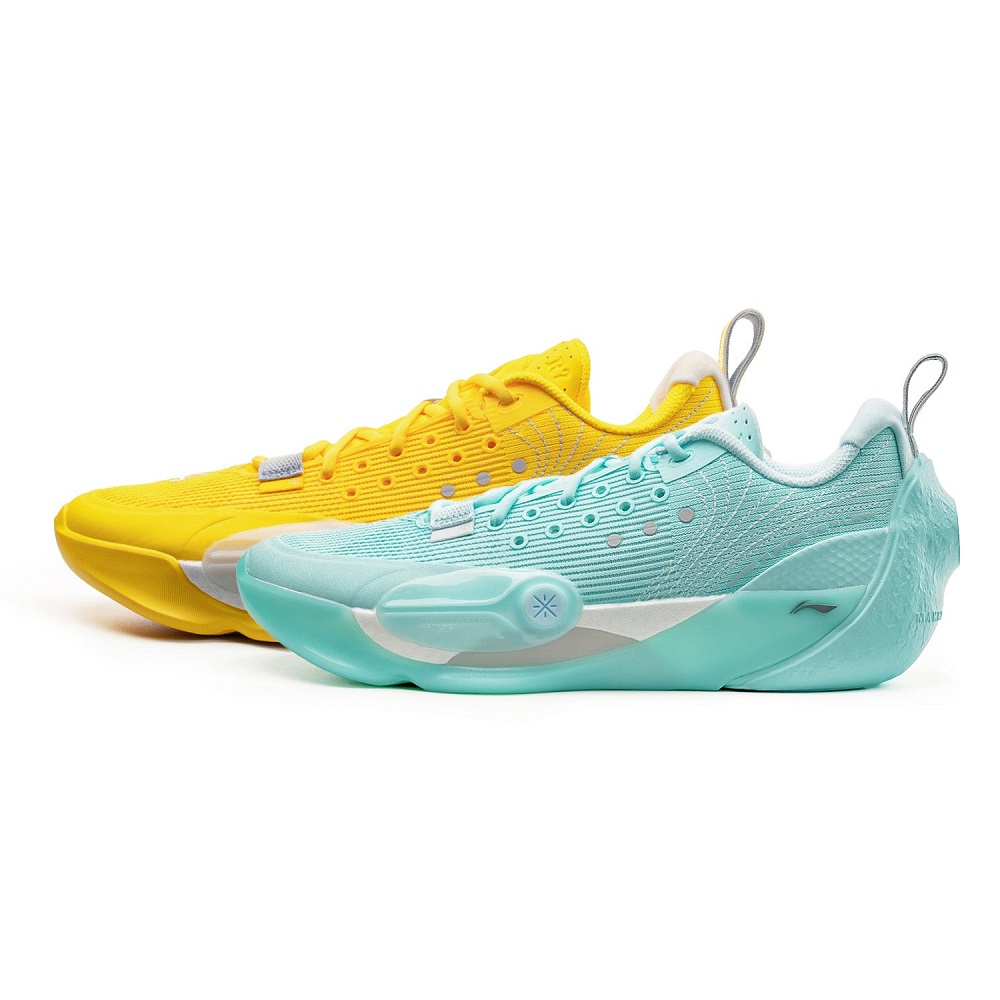 mismatch basketball shoes
