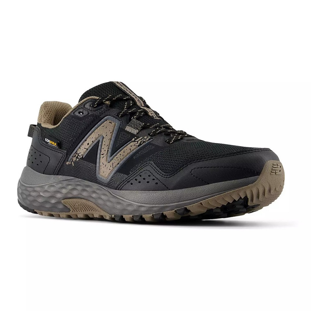 wide trail running shoes