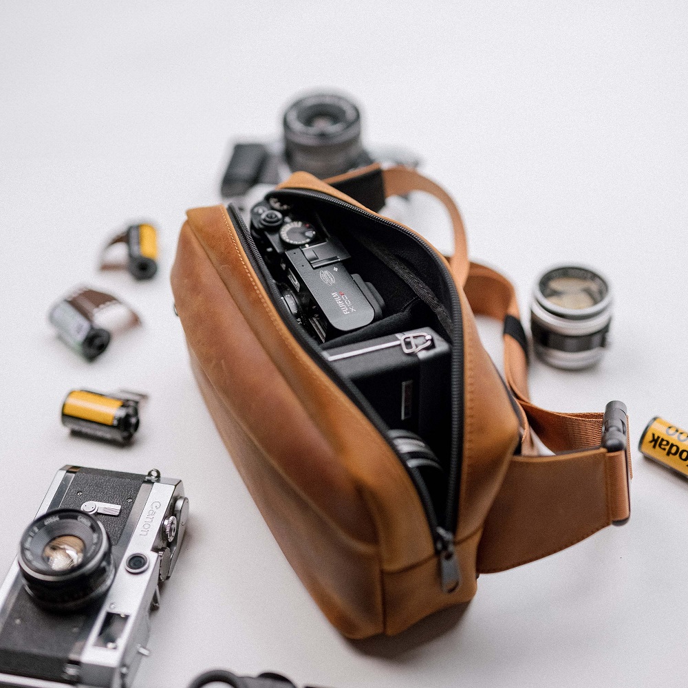 camera sling bag