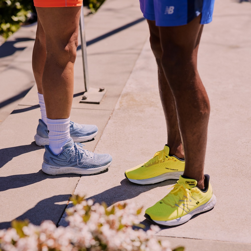 flat feet running shoes