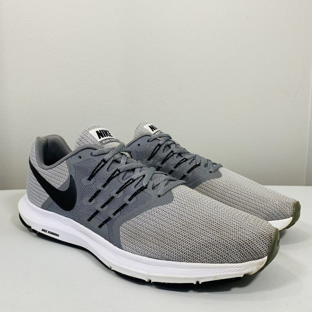 running nike shoes