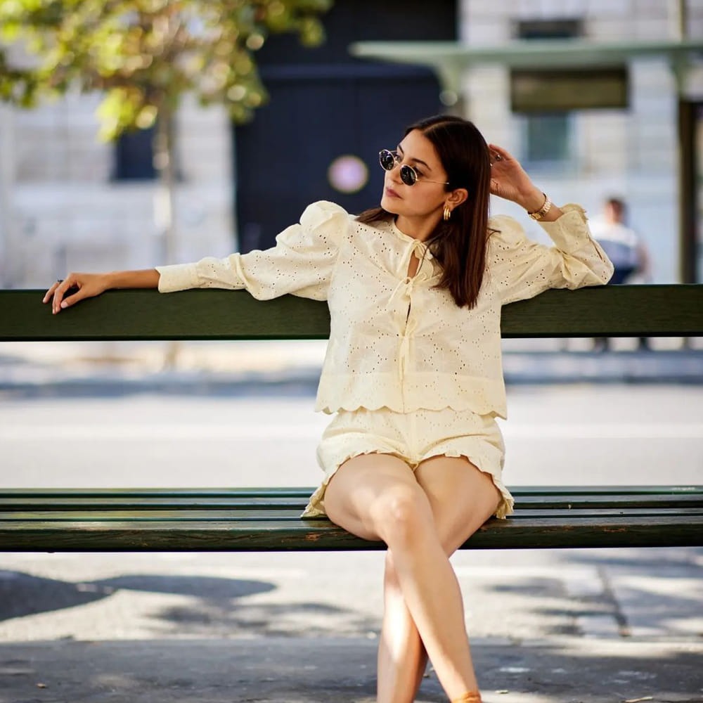 sunglass shape for oval face