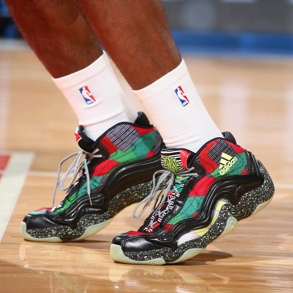 christmas basketball shoes