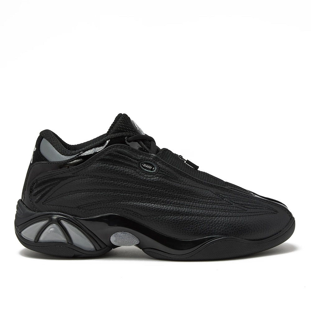 basketball shoes black