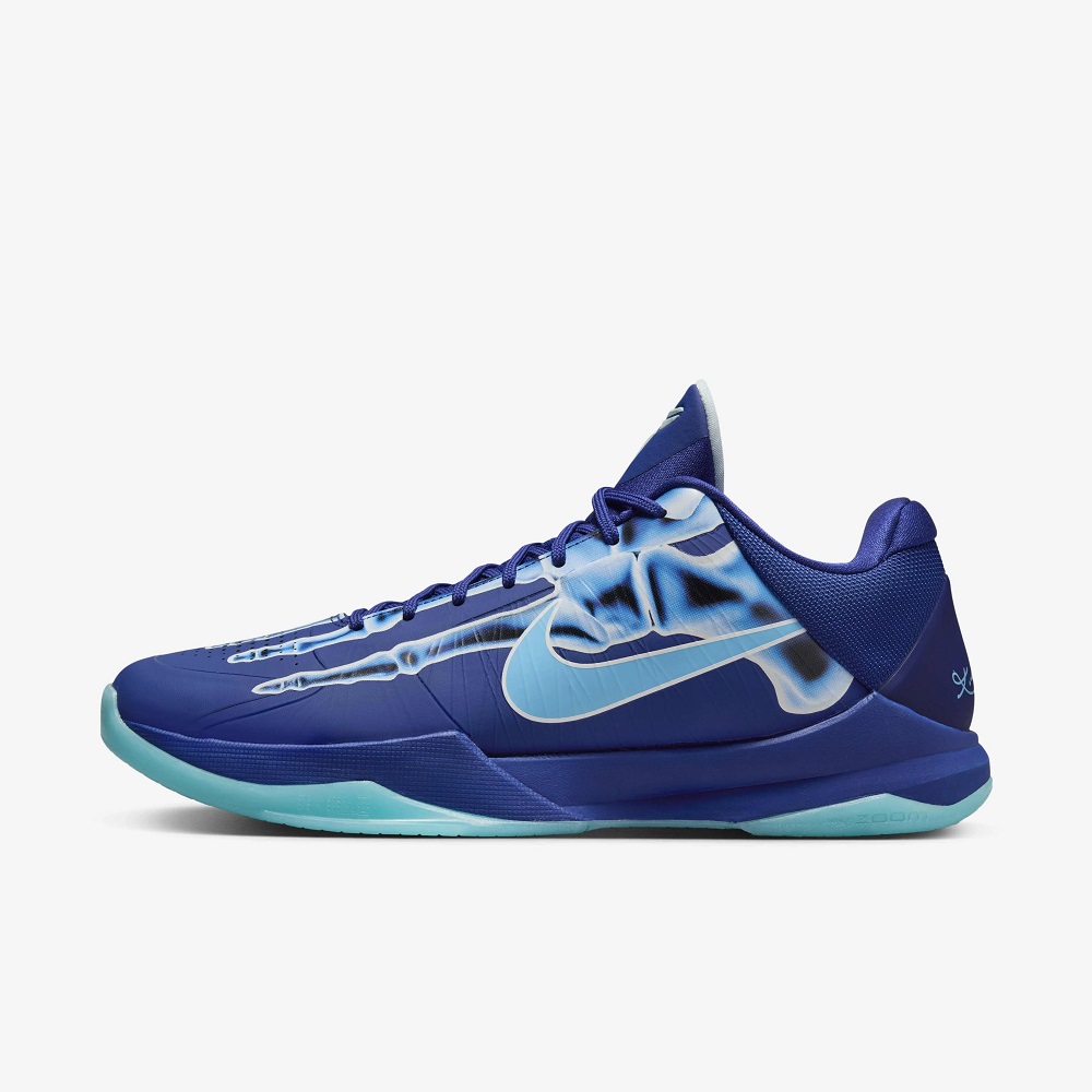black and blue basketball shoes